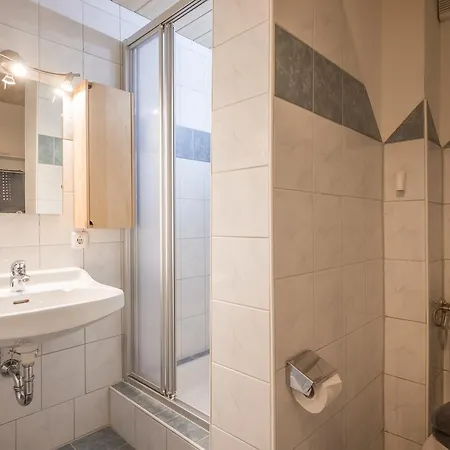 Eder Apartment *